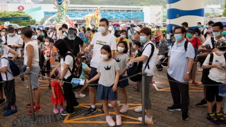 Китай реагира по-адекватно срещу пандемията, отколкото САЩ?