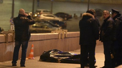 Руският опозиционен политик Борис Немцов е убит в Москва