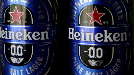 Heineken отчете по-висока от очакваната печалба след съкращаването на 3 хил. служители