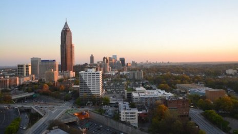 Защо американските предградия обедняват?