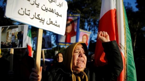 Мохамад Зариф: Иранците имат право да гласуват и да протестират