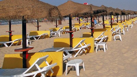 Министерството на туризма обяви 10 процедури за наем на морски плажове