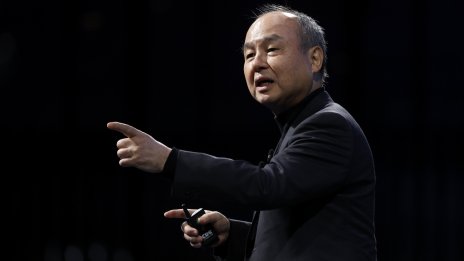 Печалбата на SoftBank получи тласък от успешните инвестиции на VisionFund