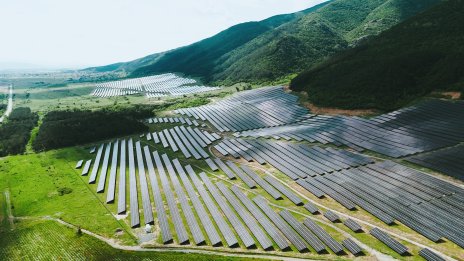 Соларс Енерджи и 360 Energy откриха нов хибриден ВЕИ парк край Мъглиж