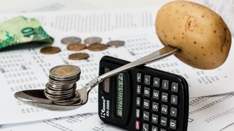 693 лв. ще струва държавната издръжка на един студент през 2017 г.