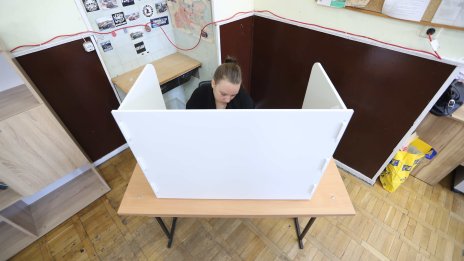 4,6% е избирателната активност към 9 ч. 