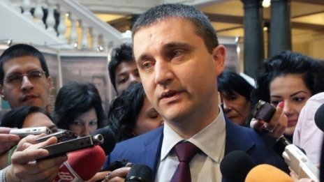 Горанов: Борсата не трябва да бъде инструмент за заобикаляне на ЗОП