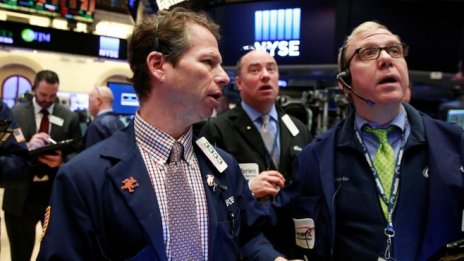 Dow Jones не успя да запази рекордното си движение