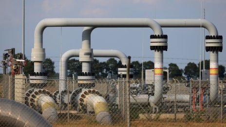 Надпреварата за осигуряването на газ за бъдещите зими в Европа вече започна