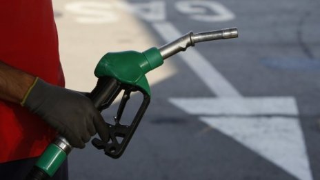 Няма държавен надзор върху източеното некачествено гориво от бензиностанциите