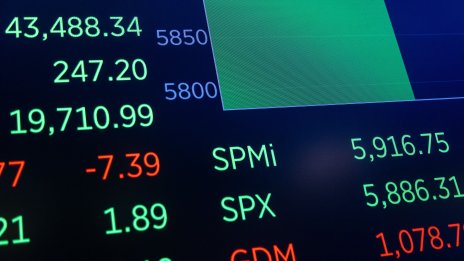 S&P 500 и Dow Jones отново достигат рекорди*