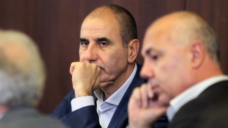 България е поредната страна, която няма да подпише пакта на ООН за миграцията