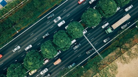 Френската автоиндустрия се обяви срещу забраната на двигателите с вътрешно горене 