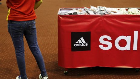 Еврозоната е излязла от дефлацията през април