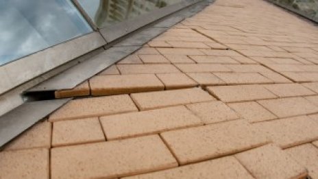 Боил Банов настоява изпълнителят да отстрани проблемите на Ларгото