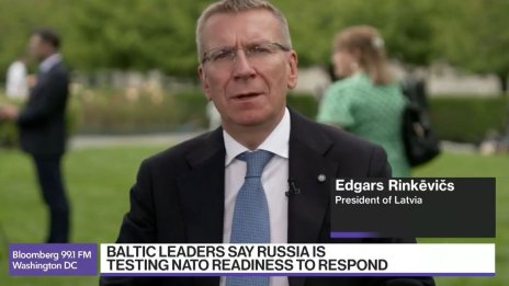 Латвия: Руснаците ще спрат, ако видят проява на сила