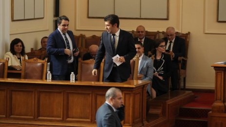 Асен Василев: „Продължаваме промяната“ се готви за избори през септември