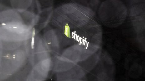 Shopify не изпълни прогнозата за приходите си, докато конкуренцията се засилва