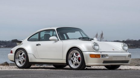 Уникално Porsche се продава след 24 години в гаража