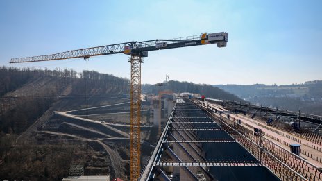 Строителството у нас записва леко покачване през февруари