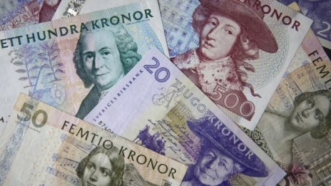 Шведската централна банка се изправя пред най-трудното си решение от 7 години