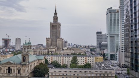 Много компании в ЦИЕ обмислят хибриден модел на работа в офиса и от разстояние