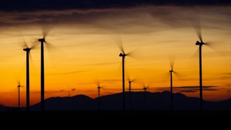 Делът на ВЕИ е над половината от нетното производство на ток в Германия