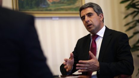 Президентът е разочарован, че партиите не са активни в кампанията за референдума