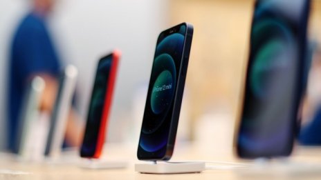 Apple си върна короната на пазара на смартфони