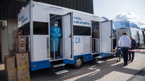 Италия въвежда „суперзеления сертификат“ за почти всички дейности 