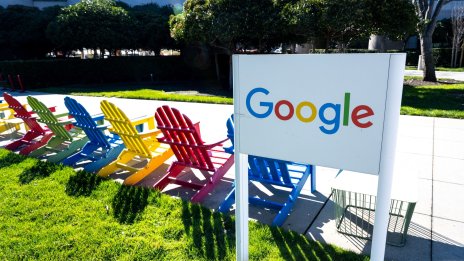 Alphabet слива двете си изследователски звена за изкуствен интелект 