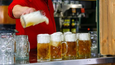 Поколението Z харесва безалкохолна бира и германските пивоварни са принудени да се приспособят