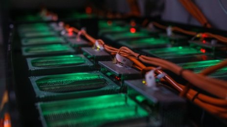 Криптохакери са откраднали близо 2 млрд. долара през полугодието