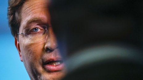 Кризата в Daimler достигна и мениджърския етаж