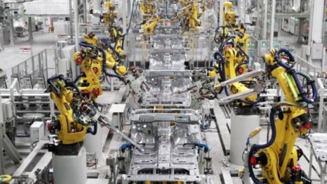 Берлин опитва да впрегне местните автомобилни концерни в борбата срещу COVID-19