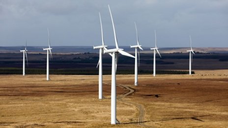 Соларната и вятърната енергия са удвоили глобалния си дял за последните 5 години