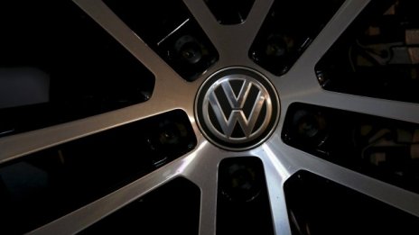 Volkswagen се опитва да печели време