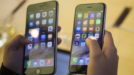 Високите цени не спират китайците да купуват iPhone 6