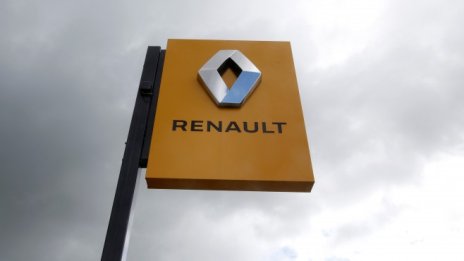 Renault предупреди за спад на годишните приходи заради слабите продажби