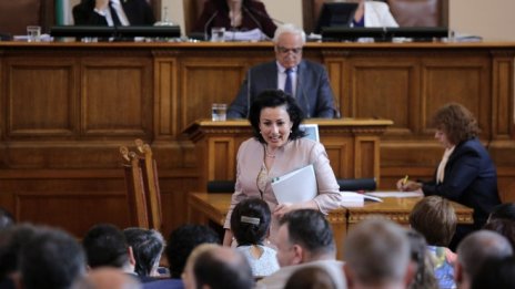 Десислава Танева: Мога винаги да подам оставка