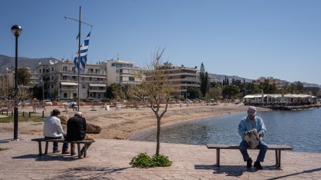 Гръцкият експеримент с 6-дневната работна седмица – отживелица или визия за бъдещето?