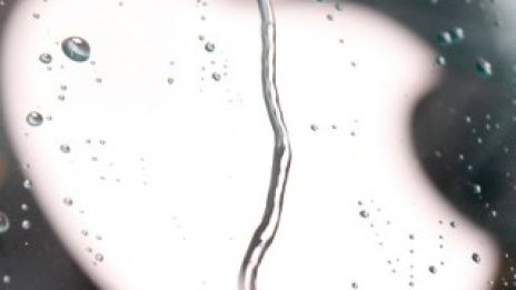 Apple също иска забрана на вноса на Samsung в САЩ  