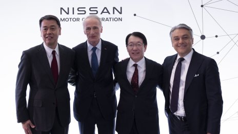 Nissan е готов да придобие до 15% от електромобилния бизнес на Renault
