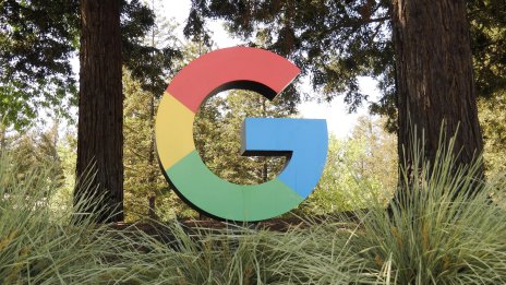 Какво представи Google на годишната си конференция: умни очила и AI абонаменти