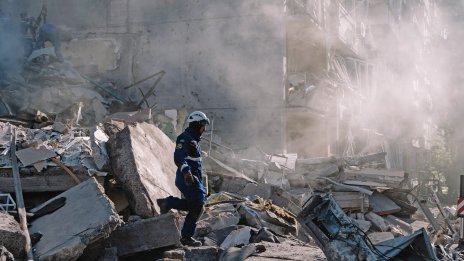 Зеленски: През седмицата Русия е атакувала Украйна с 1400 дрона и 1500 управляеми авиобомби