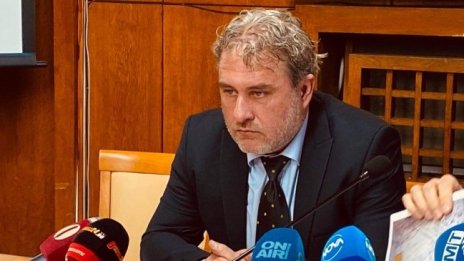 Прокуратурата ще проверява Боил Банов