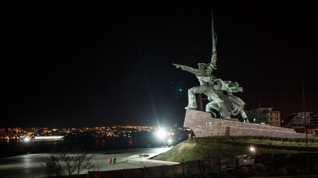 Следваща цел: Крим