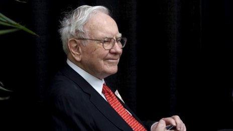 Berkshire Hathaway е увеличила 4 пъти дела си в Apple в края на 2016 г.