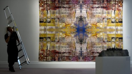 Кой е ключът към успеха на младите художници?