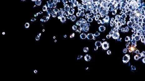 De Beers е продала 2 пъти повече диаманти от добитите през първото тримесечие